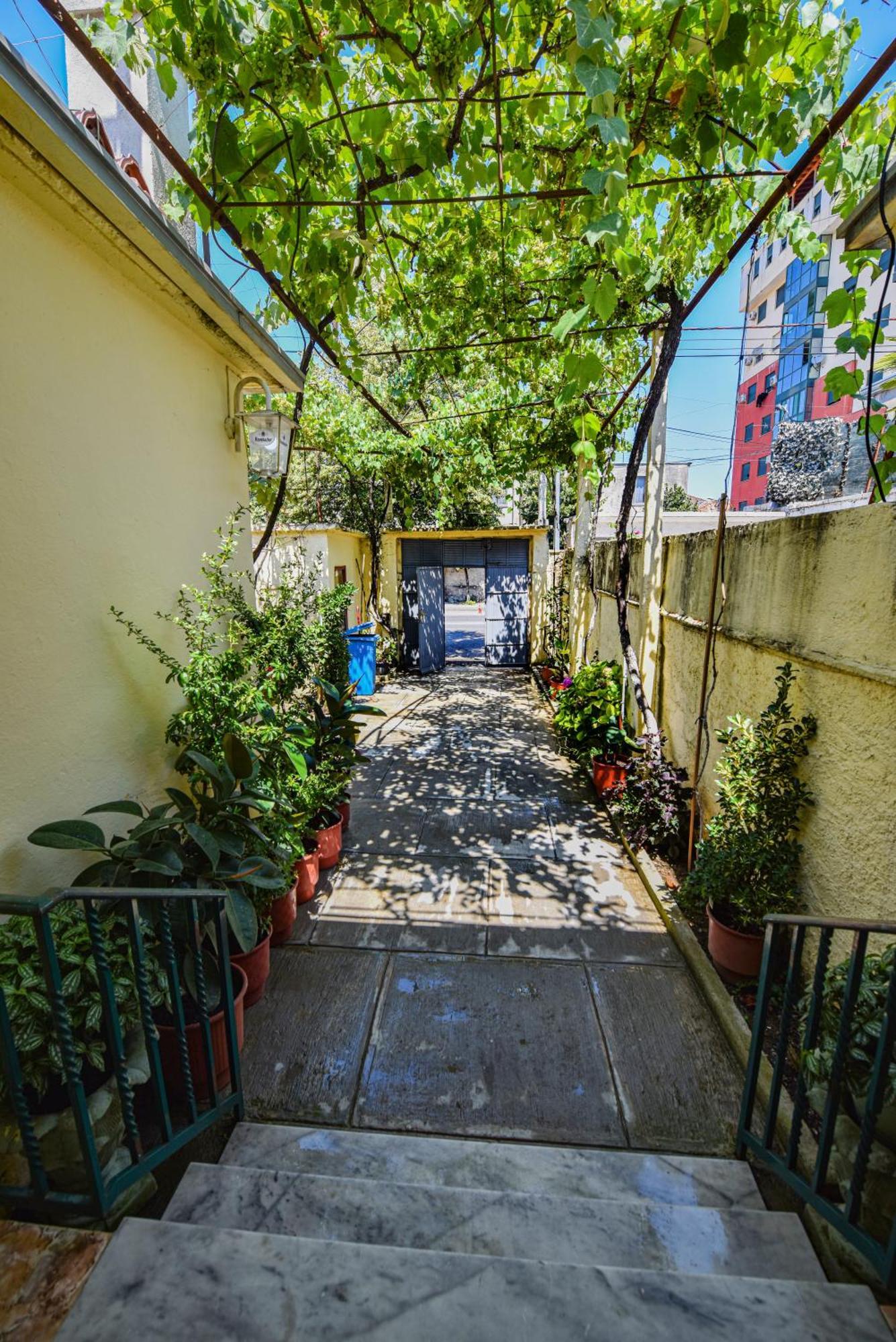 Fran'S Traditional House Shkoder Luaran gambar